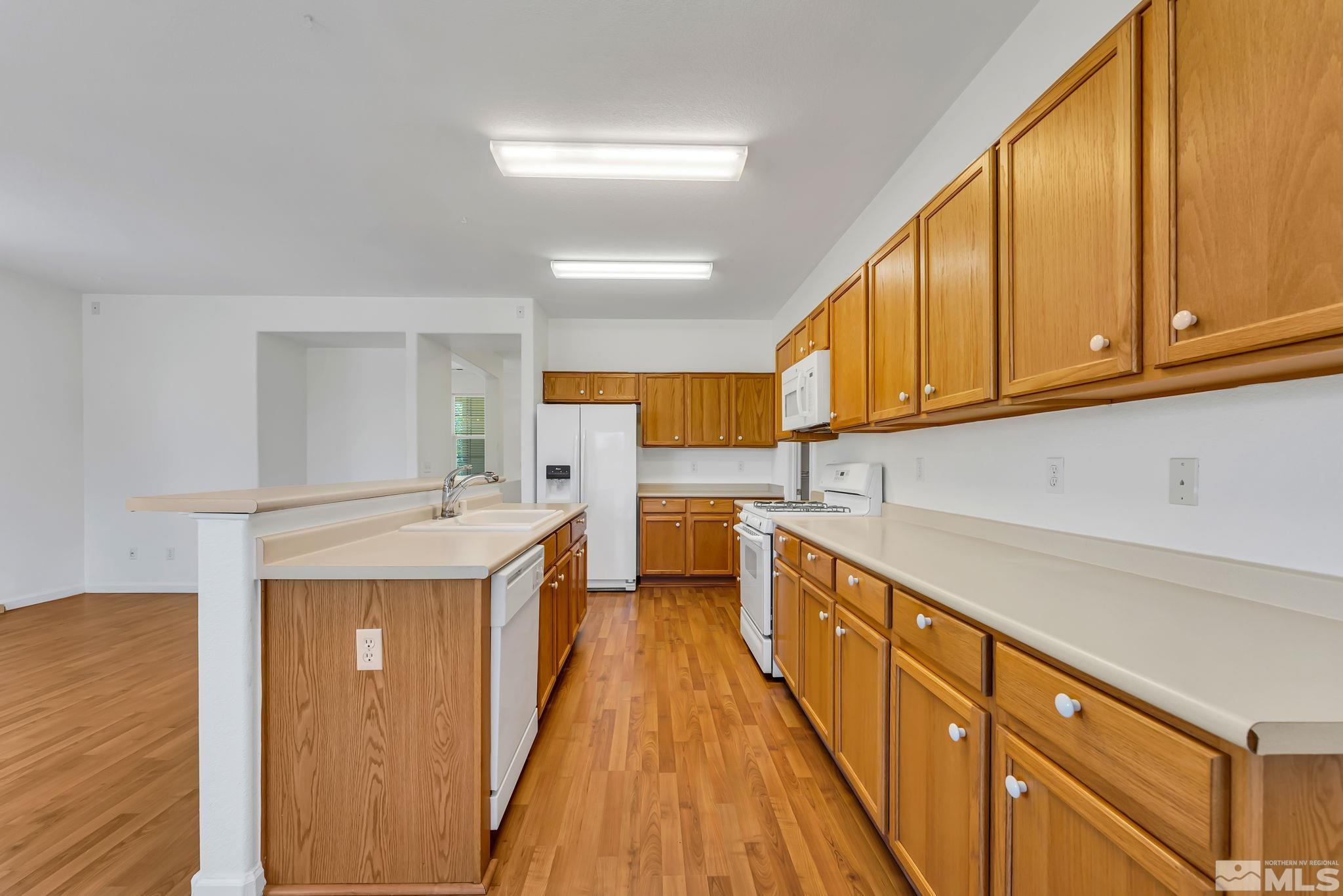 9235 Rising Moon Drive Reno, NV 89506 - Photo 11 of 31 Photo 11