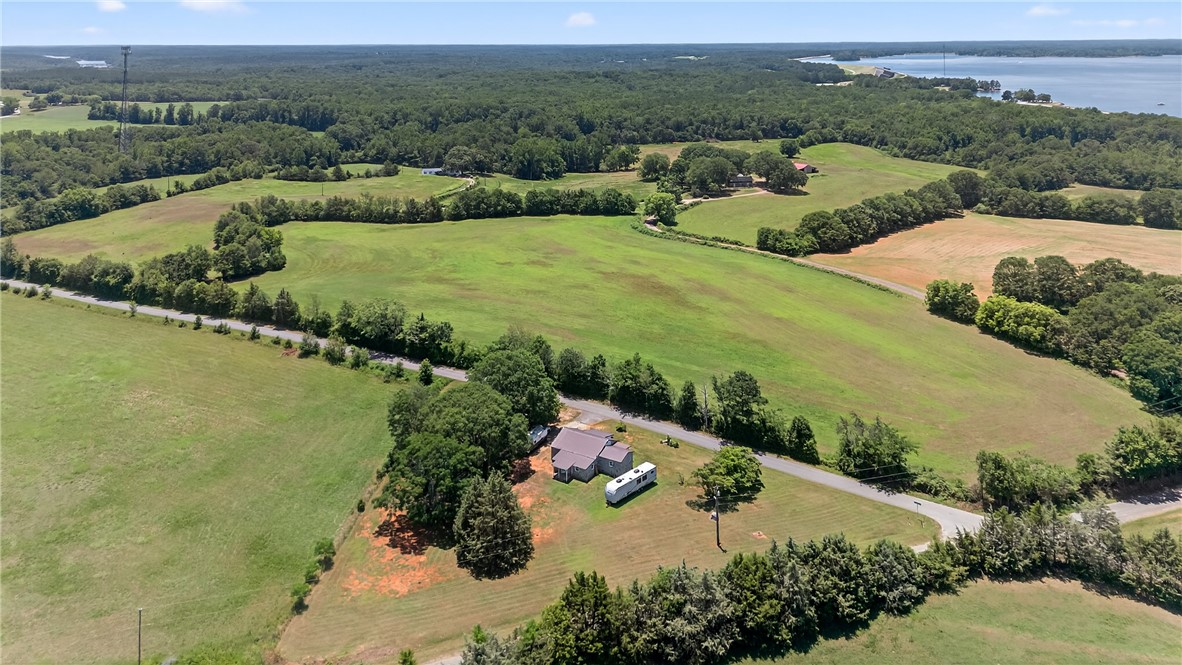 605-607 Opry House Road Starr, SC 29684 - Photo 14 of 15 Gallery Image 14