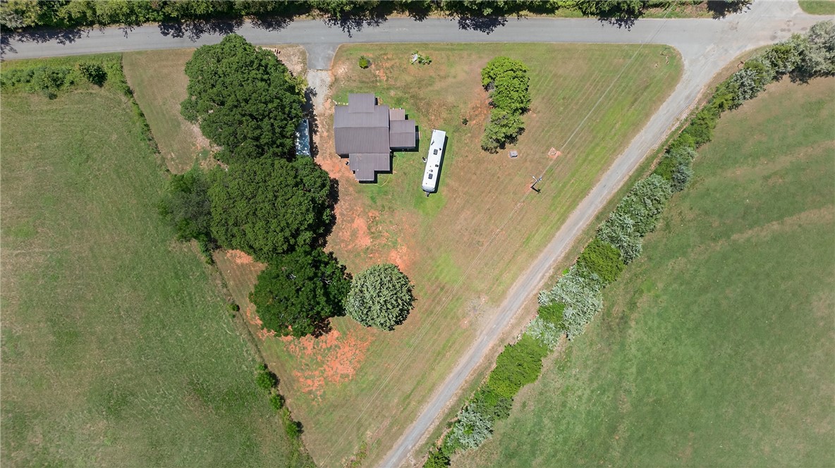 605-607 Opry House Road Starr, SC 29684 - Photo 15 of 15 Gallery Image 15