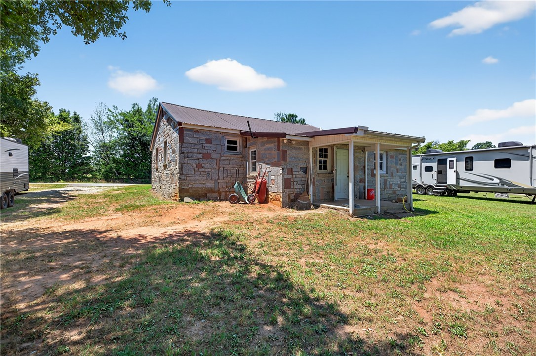 605-607 Opry House Road Starr, SC 29684 - Photo 3 of 15 Gallery Image 3