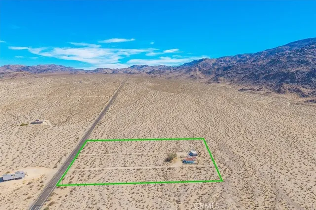 $450,000 | 8138 Utah Trail, Twentynine Palms, CA 92277