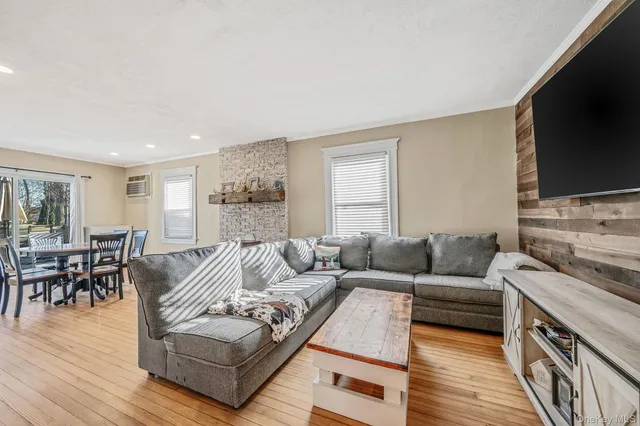 $600,000 | 117 Jayne Avenue, Patchogue, NY 11772