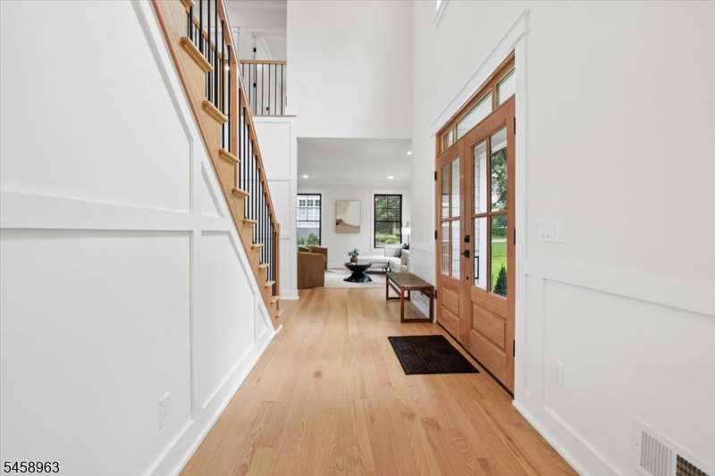 32 Felch Road Florham Park, NJ 07932 - Photo 4 of 47 Gallery Image 4