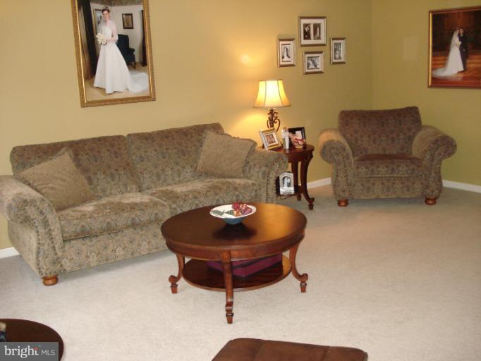 2444 Beaver Crossing Road Edgewood, MD 21040 - Photo 4 of 16 Living Room
