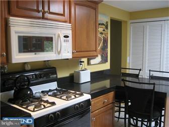 480 Woodhill Road Wayne, PA 19087 - Photo 3 of 12