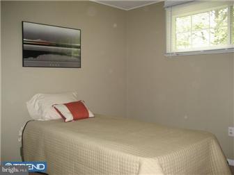480 Woodhill Road Wayne, PA 19087 - Photo 9 of 12 Bedroom 3