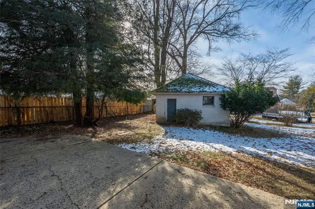 $569,999 | 409 West Anderson Street, Hackensack, NJ 07601