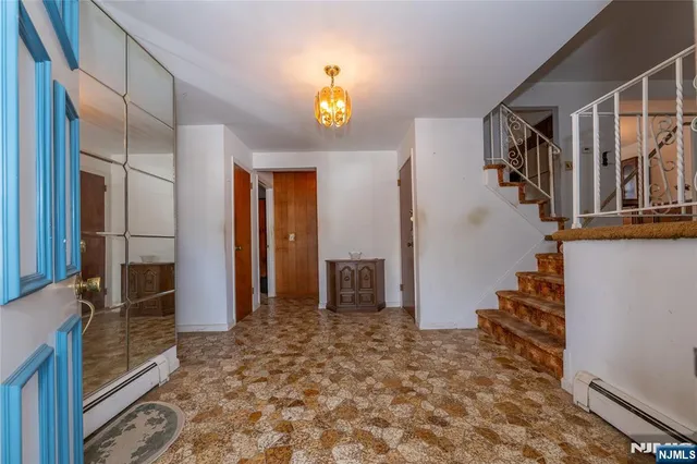 $569,999 | 409 West Anderson Street, Hackensack, NJ 07601