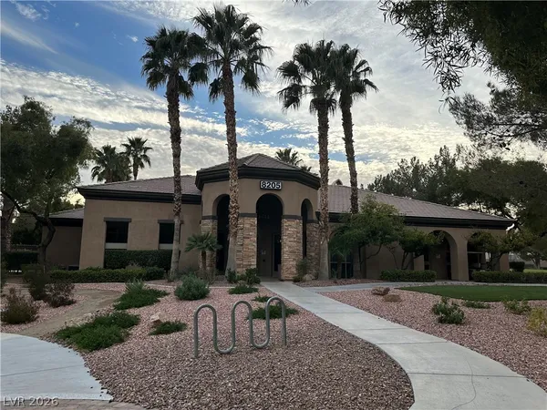 $2,300 | 8132 Chimney Bluff Street, North Las Vegas, NV 89085