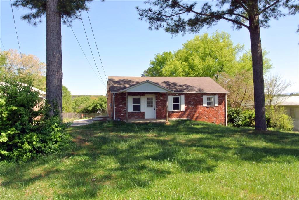 622 Eagleton Road Maryville, TN 37804 - Photo 2 of 30 DSC_2478