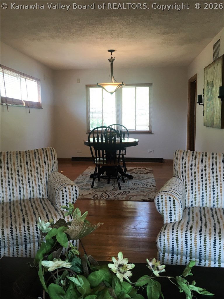 819 Carroll Road Charleston, WV 25314 - Photo 3 of 16 Gallery Image 3