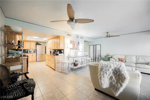 $292,000 | 687 Marina Drive, Unit 39, Boulder City, NV 89005