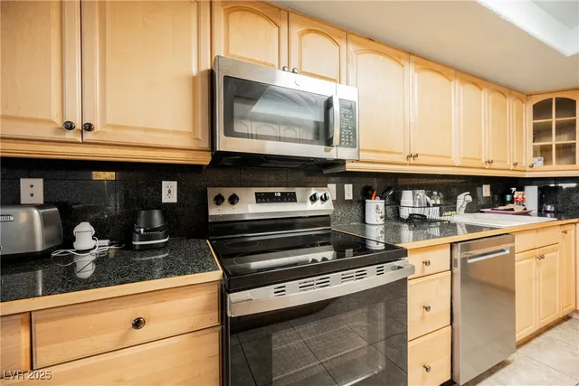 $292,000 | 687 Marina Drive, Unit 39, Boulder City, NV 89005