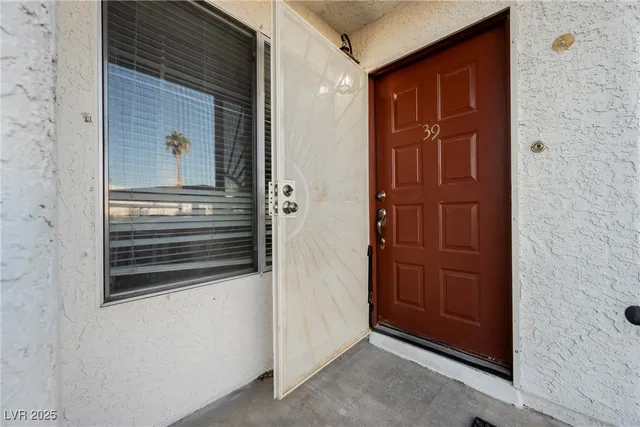 $292,000 | 687 Marina Drive, Unit 39, Boulder City, NV 89005