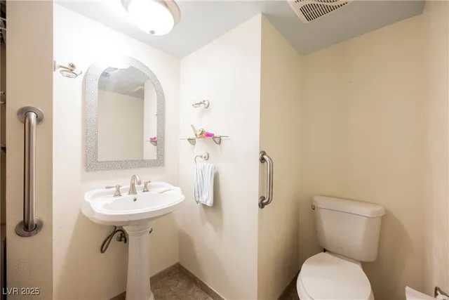 $292,000 | 687 Marina Drive, Unit 39, Boulder City, NV 89005