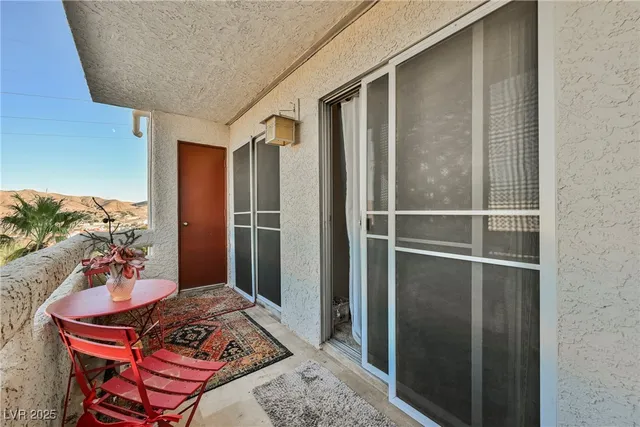 $292,000 | 687 Marina Drive, Unit 39, Boulder City, NV 89005