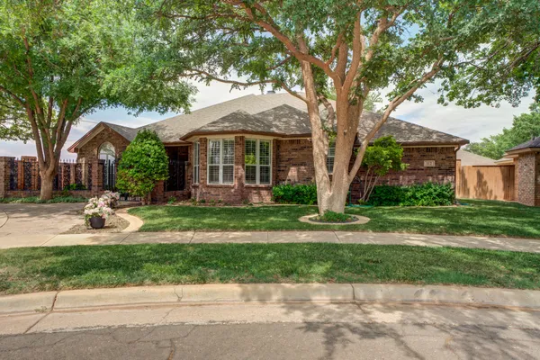 $345,000 | 112 North York Avenue, Lubbock, TX 79416