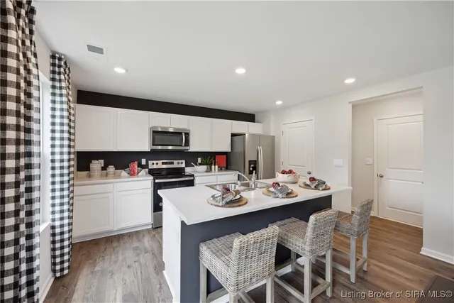 $299,900 | 2013 Derby Way, Memphis, IN 47143