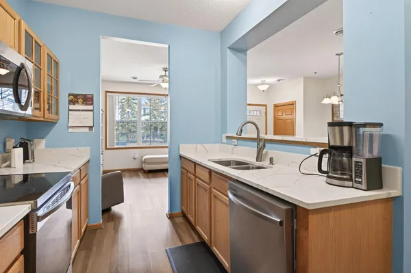 $280,000 | 11357 Aberdeen Circle Northeast, Unit B, Blaine, MN 55449