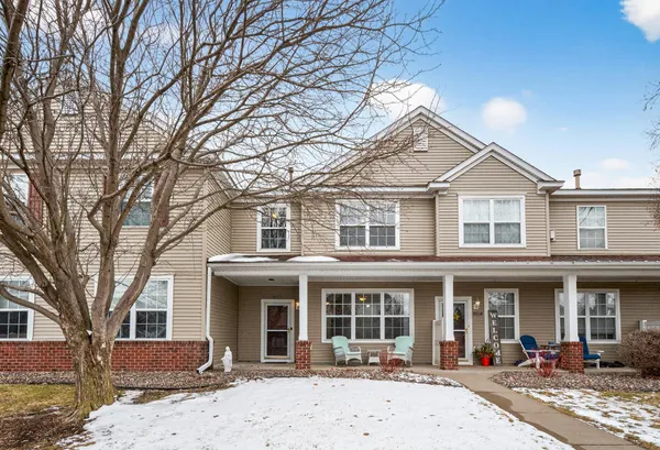 $280,000 | 11357 Aberdeen Circle Northeast, Unit B, Blaine, MN 55449