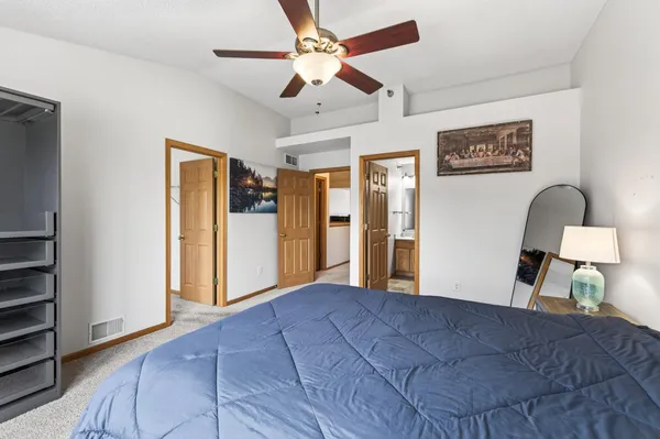 $280,000 | 11357 Aberdeen Circle Northeast, Unit B, Blaine, MN 55449