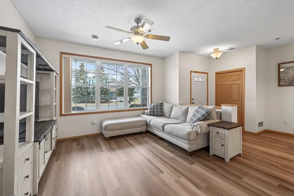 $280,000 | 11357 Aberdeen Circle Northeast, Unit B, Blaine, MN 55449