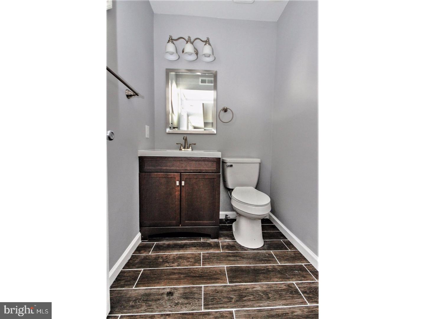 324 Hunters Road Logan Township, NJ 08085 - Photo 18 of 20 Half Bath