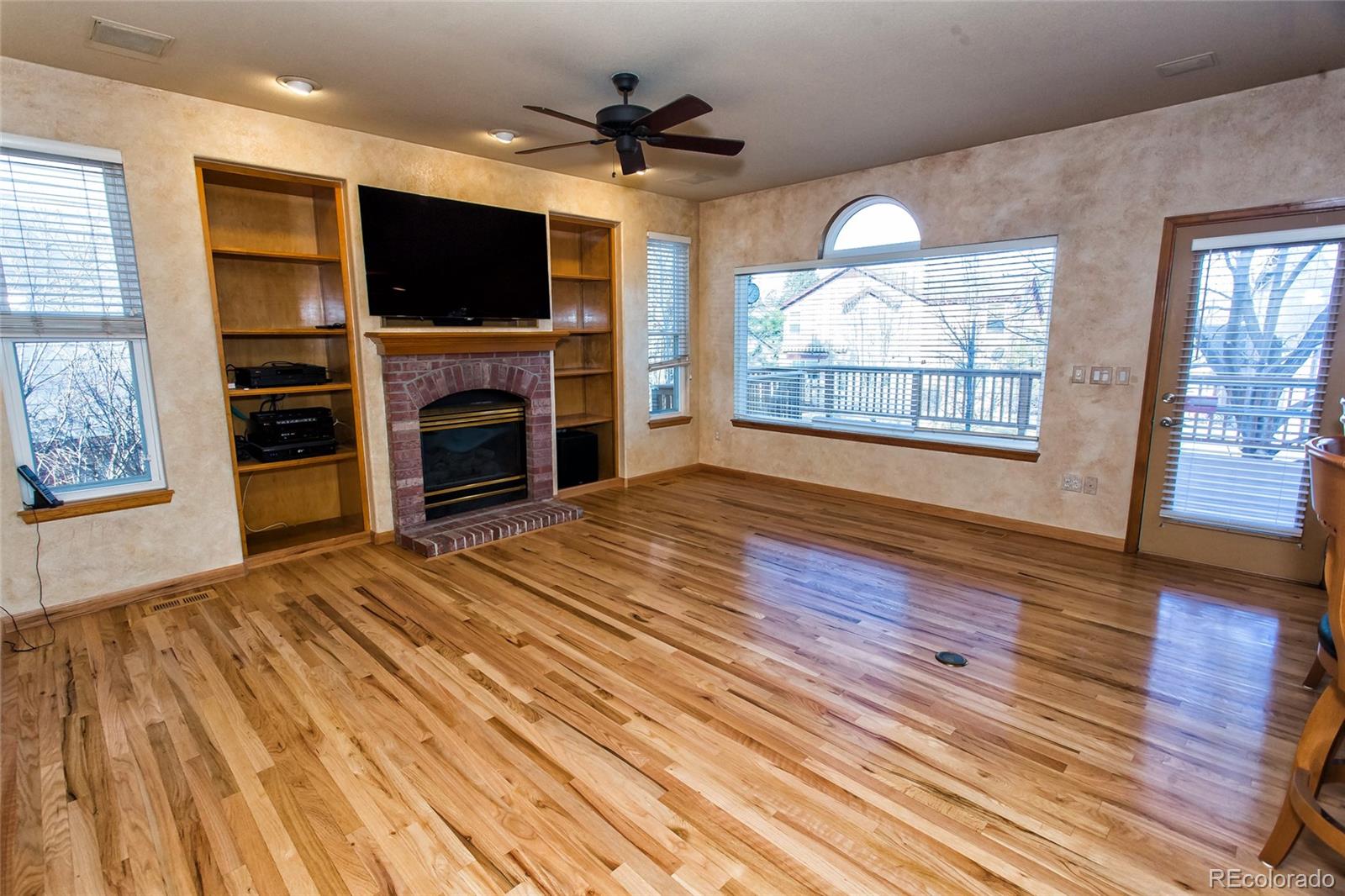 6671 Tiger Tooth Littleton, CO 80124 - Photo 10 of 39