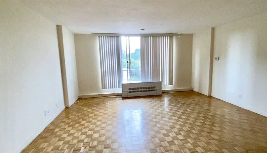 44 Washington Street, Unit 612 Brookline, MA 02445 - Photo 5 of 11