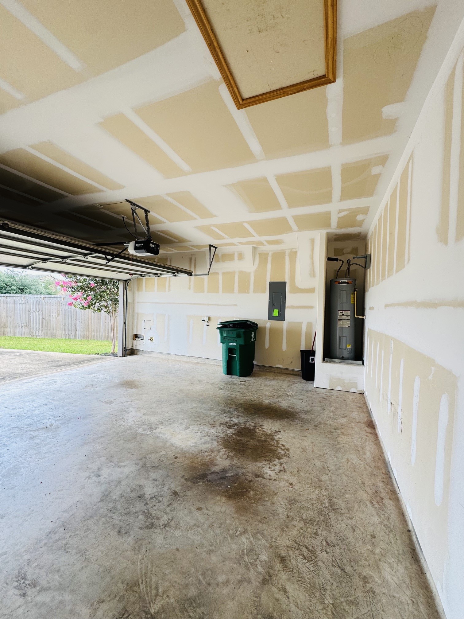 12318 Skyview Rise Court Houston, TX 77047 - Photo 25 of 27