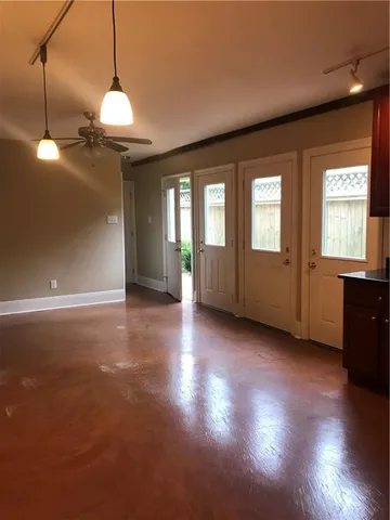 $1,850 | 8233 Birch Street, Unit B, New Orleans, LA 70118