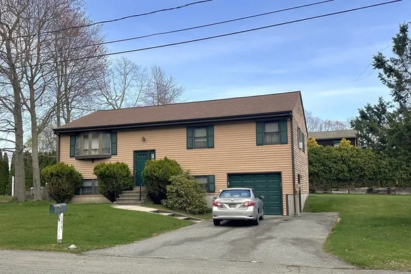 $499,900 | 175 College Park Road, Fall River, MA 02720