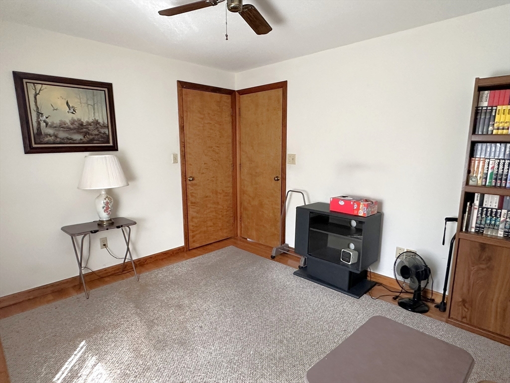 175 College Park Road Fall River, MA 02720 - Photo 13 of 37