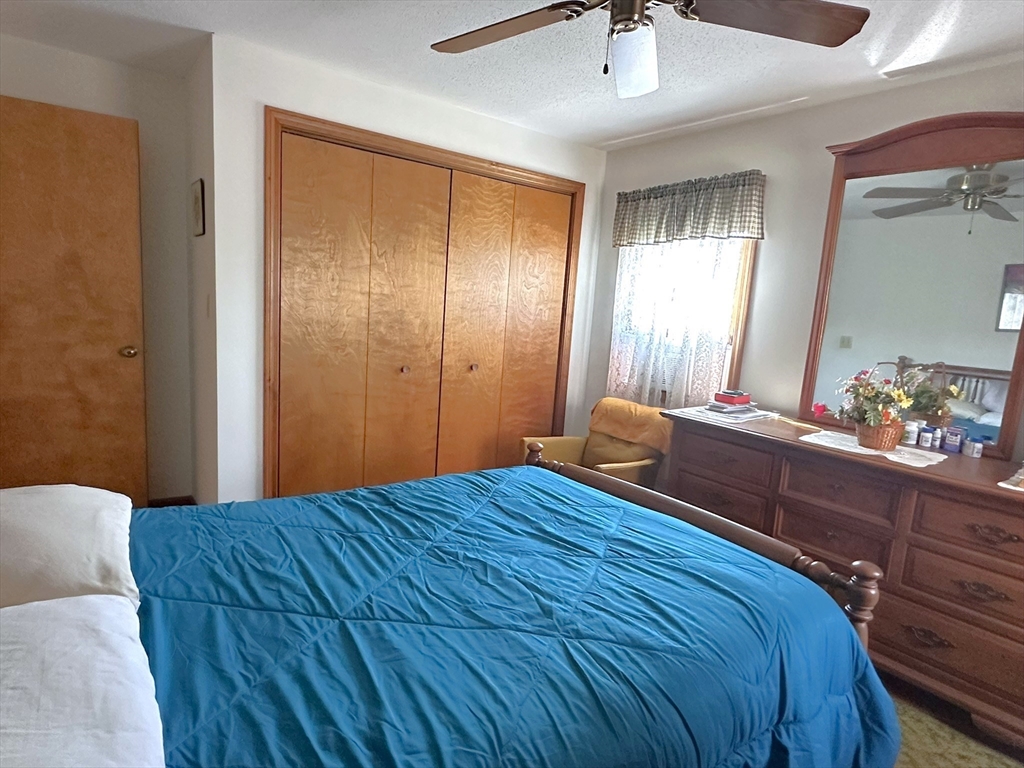 175 College Park Road Fall River, MA 02720 - Photo 15 of 37