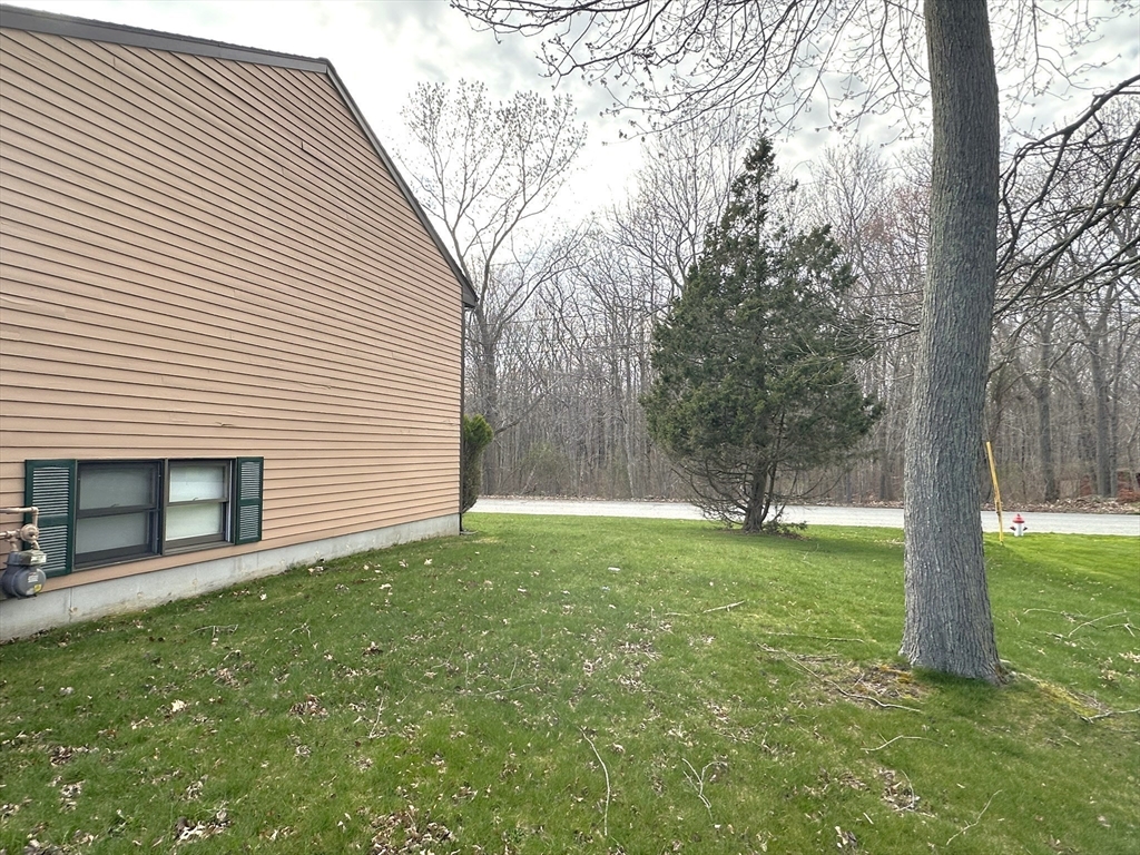 175 College Park Road Fall River, MA 02720 - Photo 34 of 37