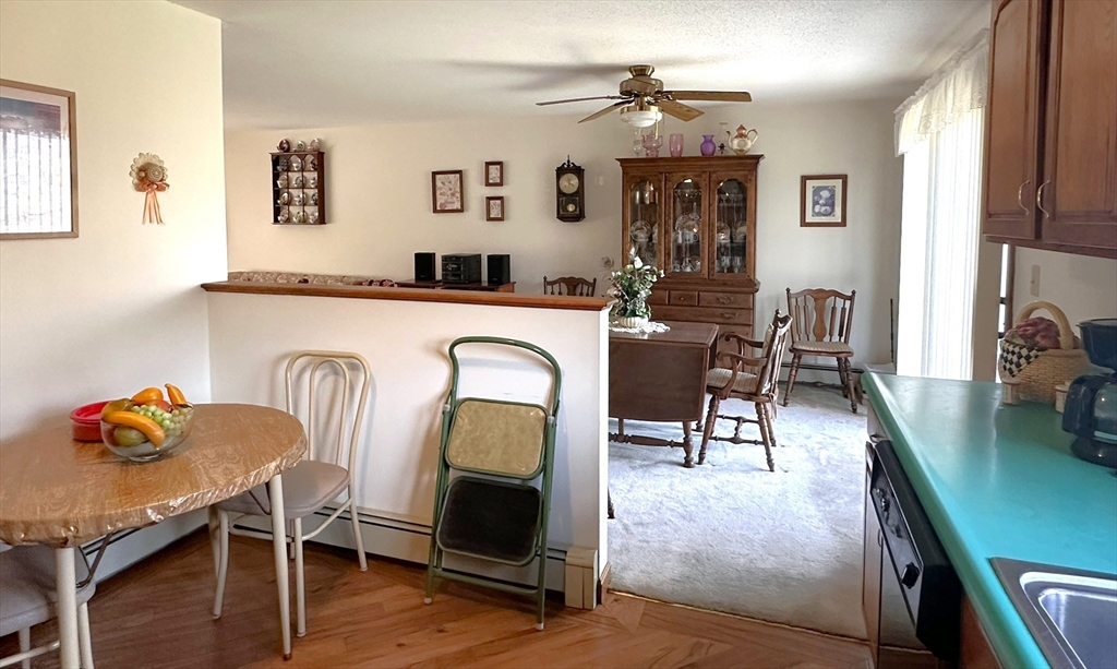 175 College Park Road Fall River, MA 02720 - Photo 5 of 37