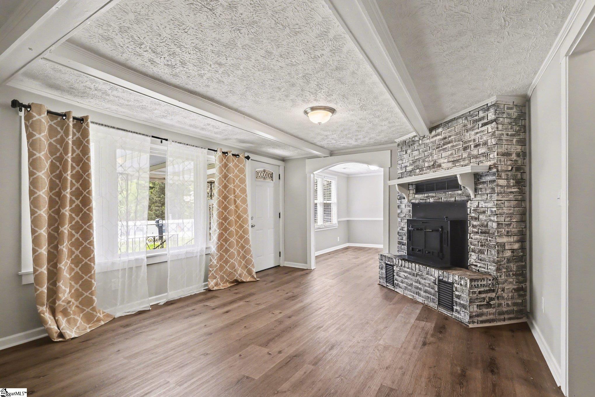 274 Gibson Road Easley, SC 29640 - Photo 6 of 27