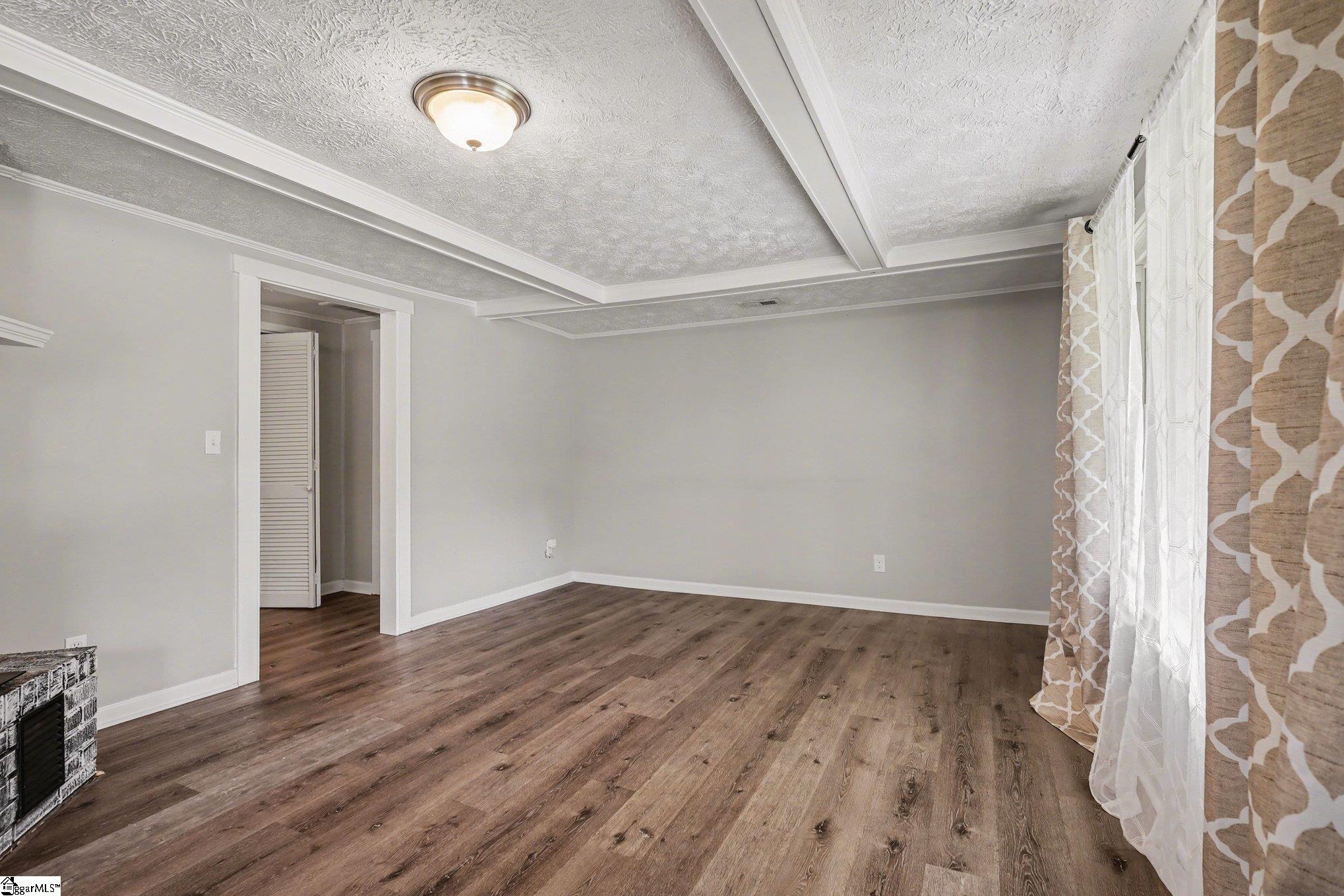 274 Gibson Road Easley, SC 29640 - Photo 8 of 27