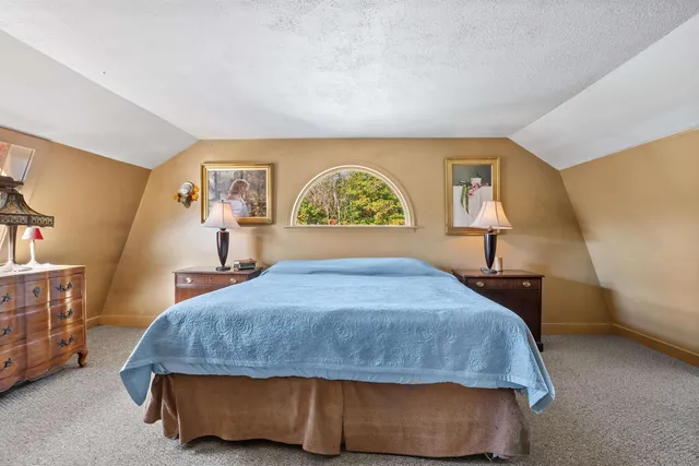 $899,000 | 356 New Hampshire Rte 103, Sunapee, NH 03782