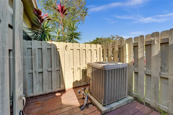 $2,900 | 11154 Northwest 37th Street, Sunrise, FL 33351