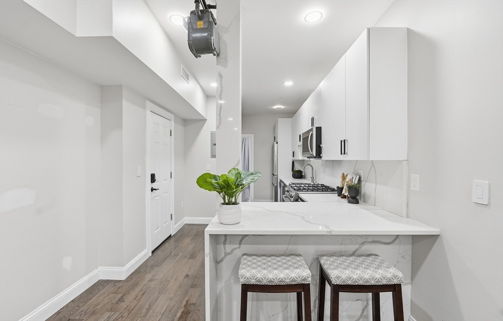 1653 Commonwealth Avenue, Unit 2 Boston, MA 02135 - Photo 7 of 22