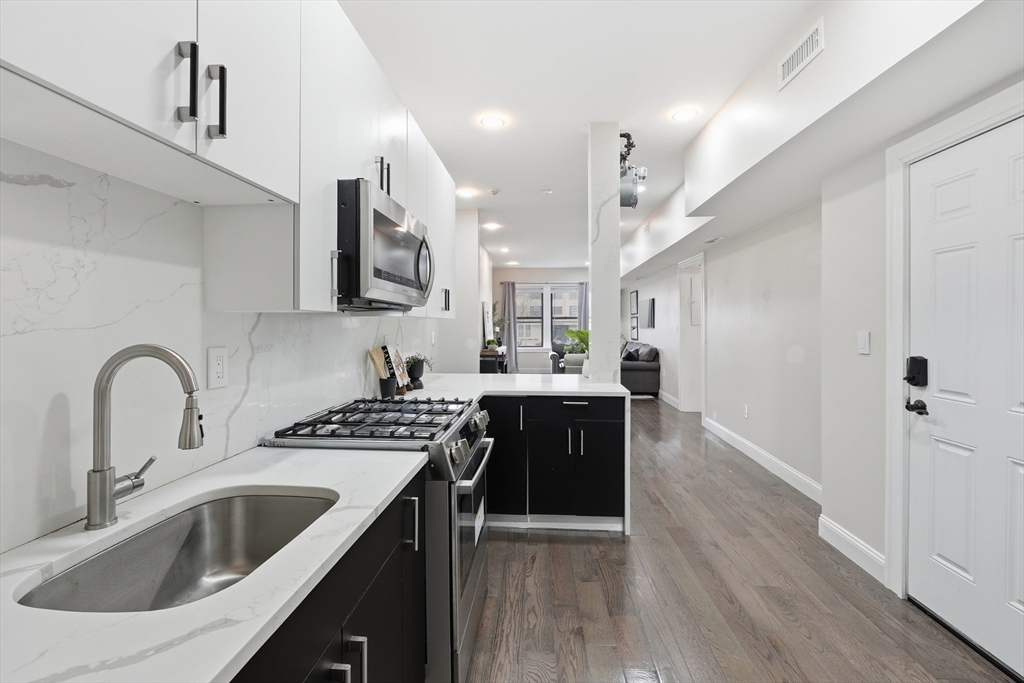 1653 Commonwealth Avenue, Unit 2 Boston, MA 02135 - Photo 8 of 22