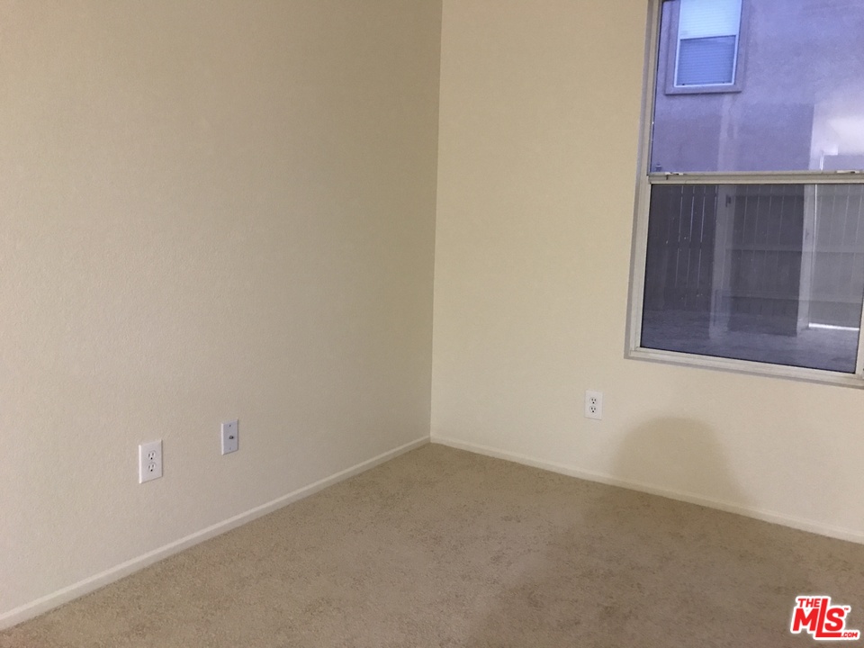 40301 Pantano Road Palmdale, CA 93550 - Photo 15 of 31 Gallery Image 15