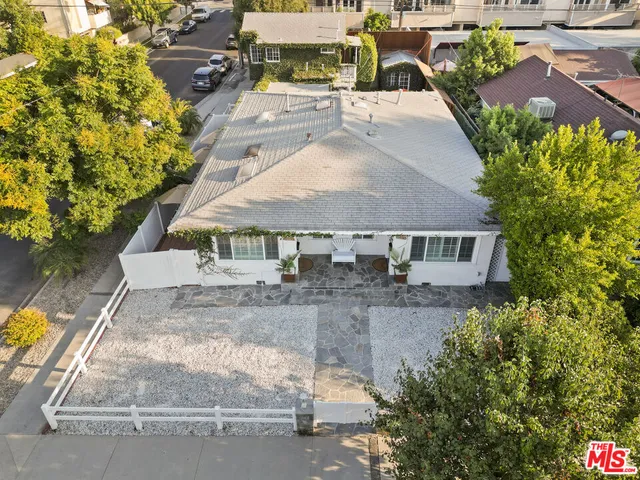 $1,499,000 | 11538 La Maida Street, Valley Village, CA 91601