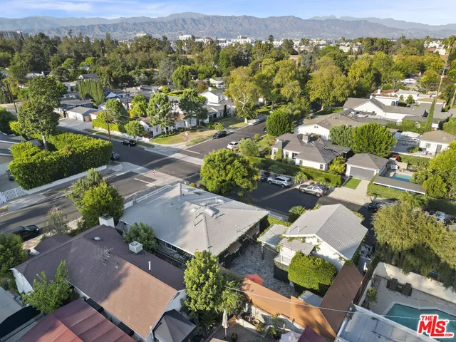 $1,499,000 | 11538 La Maida Street, Valley Village, CA 91601