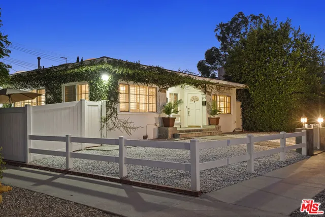 $1,499,000 | 11538 La Maida Street, Valley Village, CA 91601