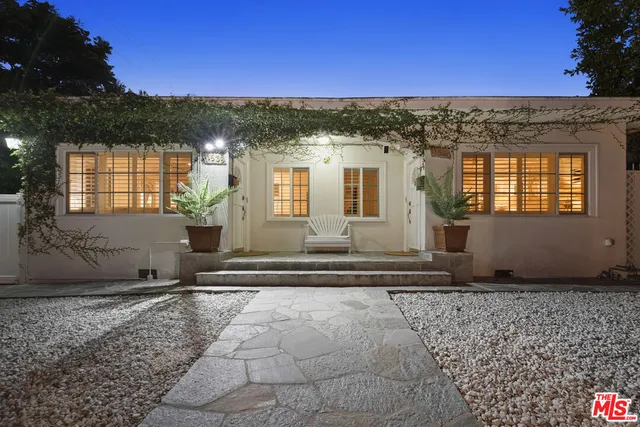 $1,499,000 | 11538 La Maida Street, Valley Village, CA 91601