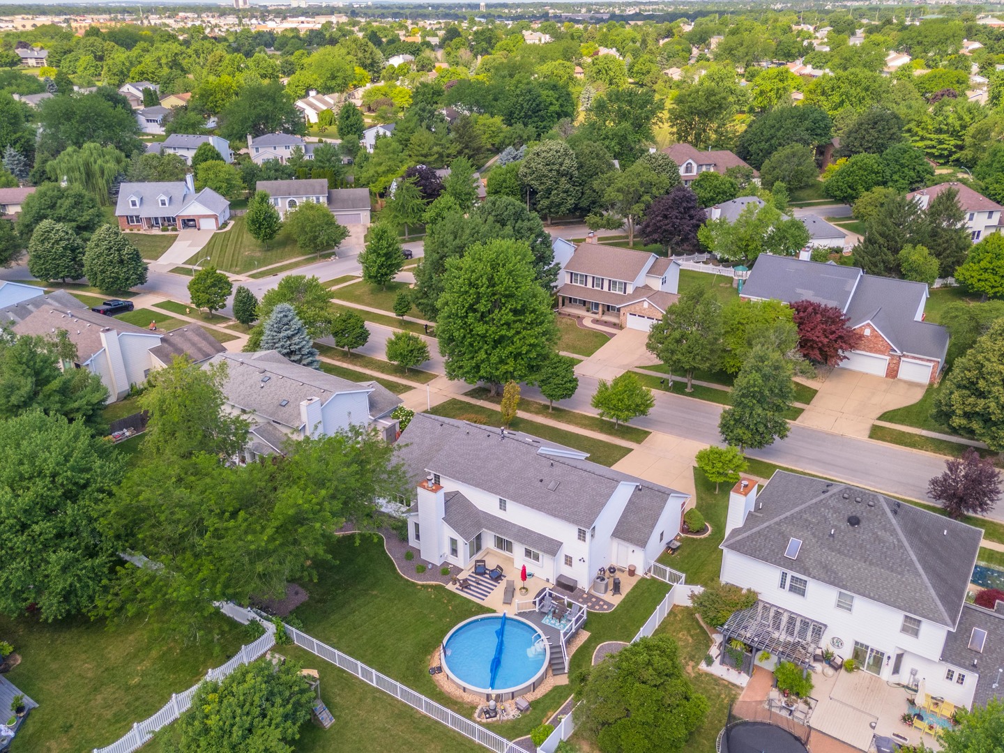 2605 Park Ridge Road Bloomington, IL 61704 - Photo 29 of 69 an aerial view of residential house with outdoor space and swimming pool