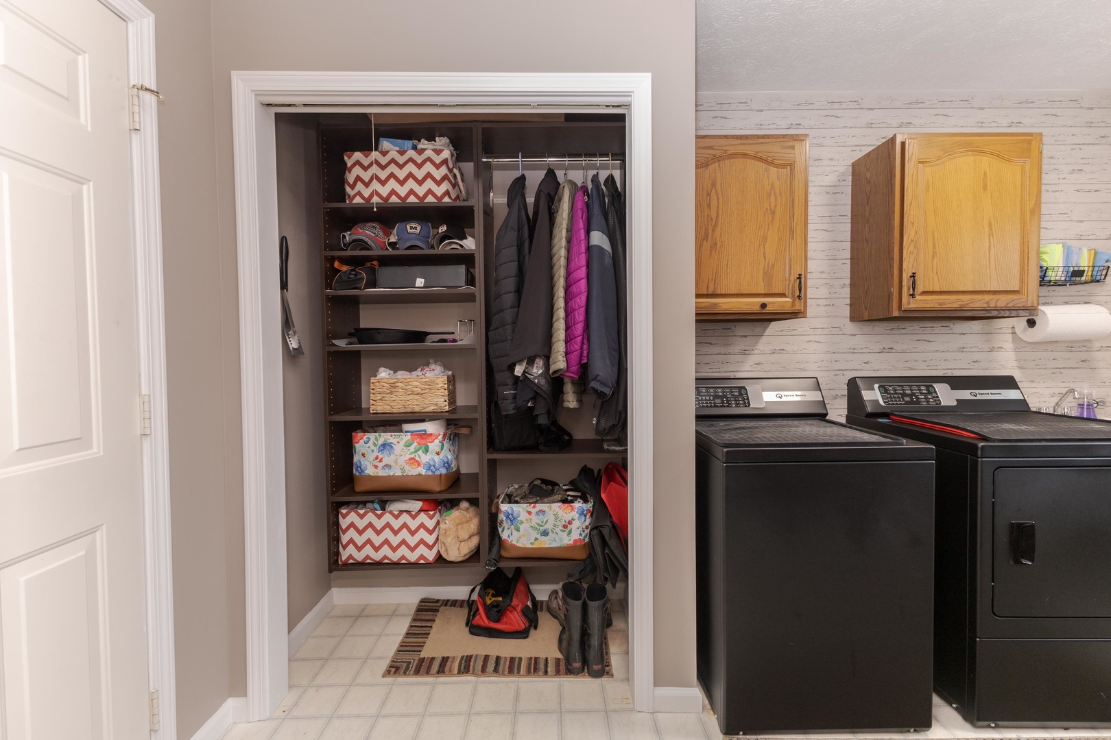 2605 Park Ridge Road Bloomington, IL 61704 - Photo 44 of 69 a kitchen with stainless steel appliances granite countertop a refrigerator and a sink