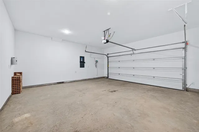 a view of a house with yard and deck